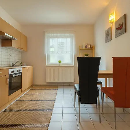 Vajagic Mit Gartenlounge! Messe, Klinikum, Krupp Krankenhaus Essen