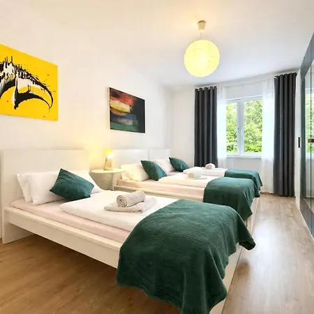 Vajagic 1 - 4 Pers, 60 Qm, Eg, Messe, Uni Klinik Apartment