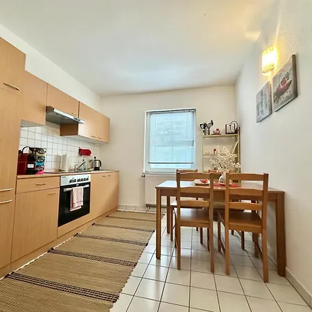 Апартаменты Vajagic 1 - Apartment 4 Pers, 60 Qm, Eg, Messe, Uni Klinik *