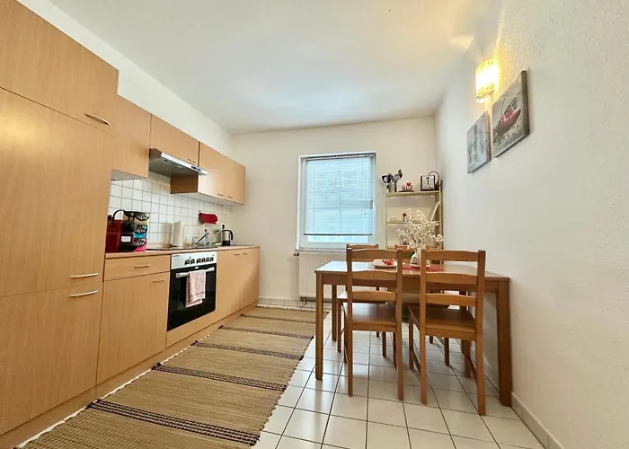 Апартаменты Vajagic 1 - Apartment 4 Pers, 60 Qm, Eg, Messe, Uni Klinik *