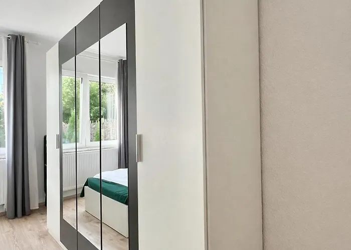 Апартаменты Vajagic 1 - Apartment 4 Pers, 60 Qm, Eg, Messe, Uni Klinik Эссен